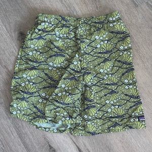 Boys large Patagonia shorts